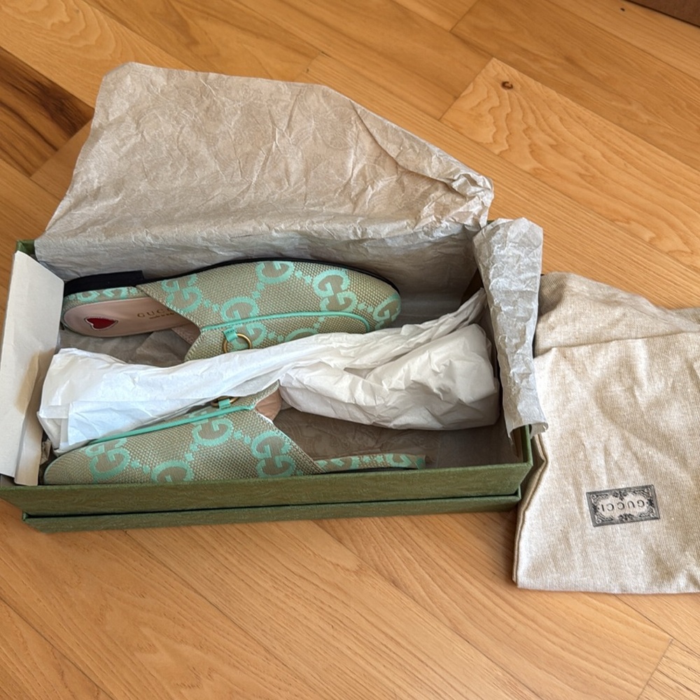 NEW Gucci Princetown Jumbo GG seafoam monogram mules - Picture 11 of 11